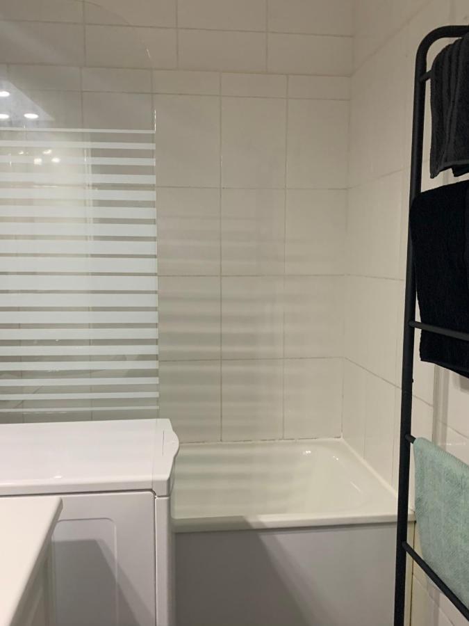 ليبورن Joli Appartement En Plein Centre المظهر الخارجي الصورة